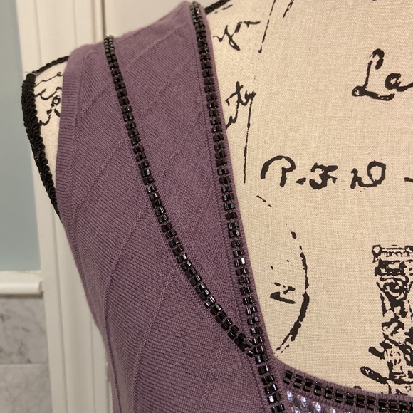 Tank Jersey by Loft, Size Medium. In excellent condition. - Picture 3 of 11